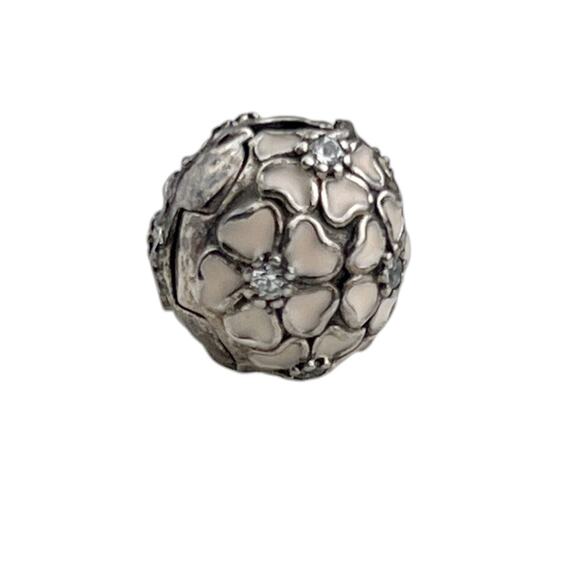 Pandora Cherry Blossom Clip Charm Sterling Silver Cream 791826EN40 - Picture 1 of 7